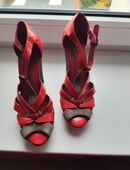 Durchgefeierte High Heels in 69120