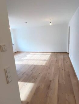 Neubau, 2-ZKB mit Terrasse & kleinem Garten – Willkommen im neuen Zuhause - Oberdolling