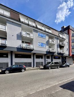 Charmante Maisonette-Stadtwohnung mit individuellem Schnitt und Balkon. - Solingen (Klingenstadt)