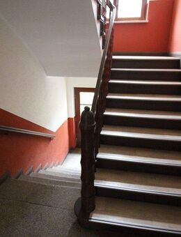 Schöne 2 Zimmer-Wohnung mit Dielen und Einbauküche in der Paulsstadt zu mieten! - Schwerin