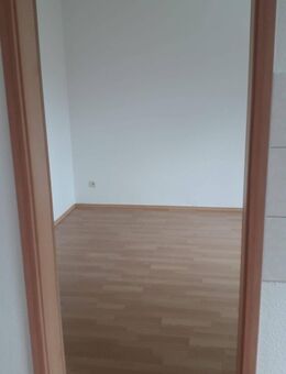 2 Zimmer Wohnung - Bitterfeld Kraftwerksiedlung - 1. OG - Bitterfeld-Wolfen