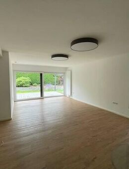 Moderne 2-Zimmer-Wohnung mit Terrasse und Garten in begehrter Lage von Neheim,Ortsteil Rusch - Arnsberg