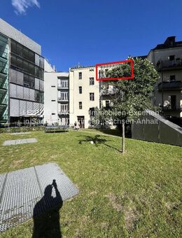 Aktuell noch vermietete DG-Maisonettewohnung mit Balkon (untere Ebene) und Terrasse (obere Ebene) im Zentrum-Süd in in der Münzgasse - Leipzig