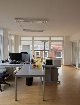 Lichtdurchflutete, barrierearme Wohnung im Stadtzentrum von Aurich! - Aurich
