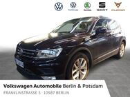 VW Tiguan, 2.0 TDI Comfortline, Jahr 2017 - Berlin