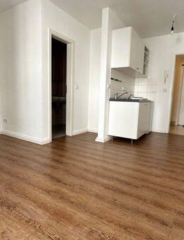 Singleapartment mit Pantryküche und Balkon - Dresden