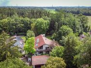 Residenz am Waldrand. Grundstück mit viel Potential. - Vaterstetten