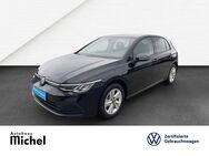 VW Golf, 1.5 TSI VIII Life TravelAssist, Jahr 2023 - Gießen