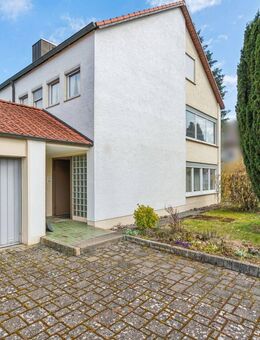 Großzügiges Mehrgenerationenhaus in bester Lage in Nördlingen - Nördlingen