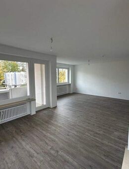 Ob alleine oder zu zweit: Helle 2-Zimmer-Wohnung mit Balkon - Gauting