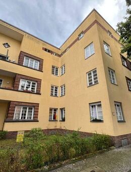 Vermietete Zweizimmerwohnung im Erdgeschoss - Renovierungsbedarf - keine Käuferprovision - Berlin