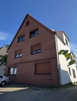 Zwei Wohnhäuser - Fünf Einheiten: Renditestark investieren in Oldenburg - Oldenburg