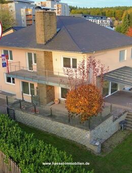 Großzügiges Einfamilienhaus mit privatem Wellnessparadies. Leben mit Niveau, Eleganz & viel Platz - Mechernich