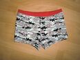 Bademoden schöne Badehose für Jungs zu verkaufen (neu; leider zu klein) *Größe 140/146* in 29664