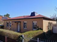 Haus mit Grundstück inkl. Pool und massiven Gartenhaus in Böhlitz-Ehrenberg steht zum Verkauf! - Leipzig