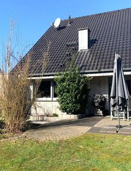 Am Stadtwald Langst, ein freistehendes Haus mit Doppelgarage in bevorzugter Lage. - Ahlen