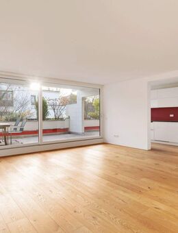 Stilvoll renovierte 3-Zimmer-Wohnung mit großer Balkonterrasse am Schwabinger Bach - München