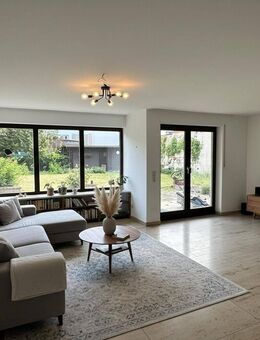 Charmantes Einfamilienhaus mit ausgebautem Dach - Oberschleißheim