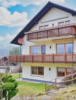 Mieterfrei ab Aug., 3 Fam.haus, renoviert, ruhig, Waldrand, Heizung 2018, PV + Speicher, Garagen - Enzklösterle
