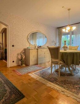 Großzügige 3,5-Zimmer-Eigentumswohnung mit Loggia in Essen Horst - Essen