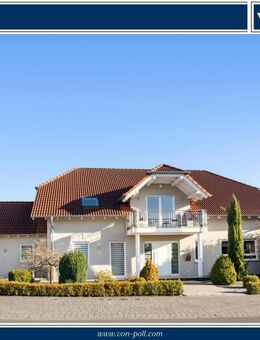 Luxuriöses Wohnen: Moderne Villa mit privatem Gartenparadies - Niedermohr