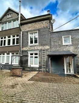 Märchenhaftes Mehrfamilienhaus im bergischen Stil! - Wermelskirchen