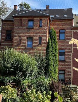 Schickes Mehrfamilienhaus mit Garten und Garage in ruhiger Wohnlage von Greiz, zur teilw. Eigennutznung und Kapitalanlage - Greiz