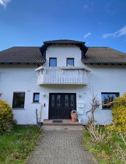 Freistehendes Zweifamilienhaus in Ortsrandlage mit großem Garten - Deuselbach
