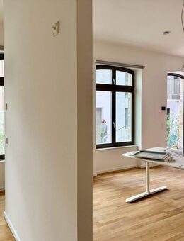 Maisonette mit Terrasse in historischer Remise - Berlin