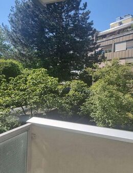 Neuhausen - Hübsches Appartement mit Balkon - München