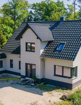 Neubau-Einfamilienhaus Bad Saarow - Mit Erdwärme, Fußbodenheizung, Einbauküche, Garage, Kamin u.v.m. - Bad Saarow