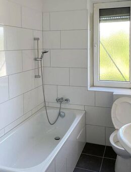 Frische nette 2-Zimmer-Wohnung Essen- Südosoviertel, Renoviert - Essen