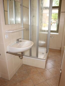 INKL neuer EBK !! Bad mit Fenster und Dusche / sep. Küche u.v.m. - Chemnitz