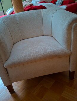 3 Sessel, über 100 Jahre alt zu verschenken - Wachtberg