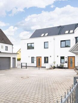 Exklusives Wohnerlebnis in Bestlage - Saniertes Reihenendhaus mit Top-Ausstattung - Erding