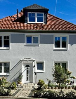 VON PRIVAT: Außergewöhnliche XXL-STADTVILLA mit Garten in sehr guter Lage, stilvoll und gepflegt - Bad Vilbel