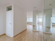 Schön renovierte 3 Wohnung mit Panoramablick und Garage - Stuttgart