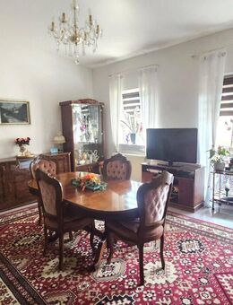 Schöne seniorengerechte Wohnung in seniorengerechtem Umfeld, Ärzte, Apotheke u.a. - Merzig