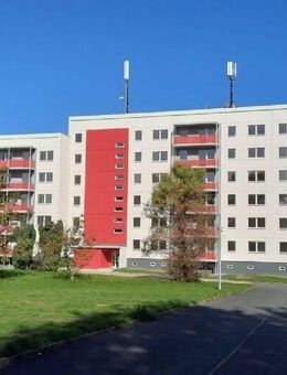 4- Raumwohnug mit Balkon, Fahrstuhl und Stellplatz - Freiberg