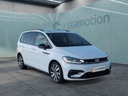 VW Touran, 2.0 TDI Highline R-Line, Jahr 2020 - München