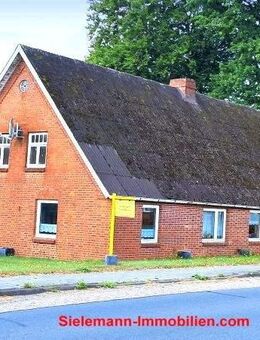 Ebenerdige Wohnfläche, Garage, Diele, kl. Werkstatt - Wohnhaus für die Familie - Mittelstenahe