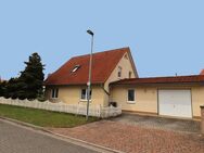 Gepflegtes EFH mit viel Platz, neuer Heizung, Garage und Garten in ruhiger Lage ! - Oebisfelde-Weferlingen