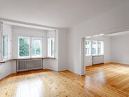 30er Jahre Stadtvilla auf großem Südgrundstück direkt an der Berliner Stadtgrenze - Kleinmachnow