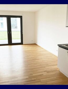 Helle 2-Zimmer-Wohnung mit Terrasse, moderne Neubau-Ausstattung mit Echtholzparkett + Einbauküche - Bielefeld