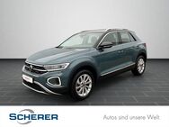 VW T-Roc, 1.5 TSI Style, Jahr 2024 - Ladenburg