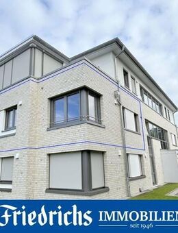 Stilvolle, barrierefreie 3-Zimmer-Wohnung mit Wintergarten u. Stellplatz in zentraler Lage von Varel - Varel