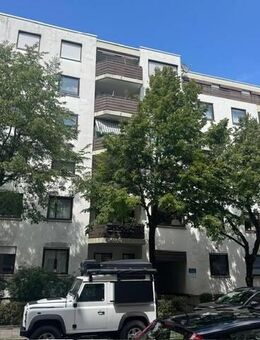 EIGENBEDARF ODER KAPITALANLAGE * MÜNCHEN-OBERGIESING FASANGARTEN - NÄHE STINZINGPLATZ: VERMIETETE 2-ZIMMER-ETW * 2 BALKONE * 5. OG * LIFT * 1 TG-PP - München