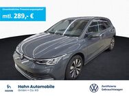 VW Golf, 1.5 TSI VIII Move, Jahr 2024 - Esslingen (Neckar)