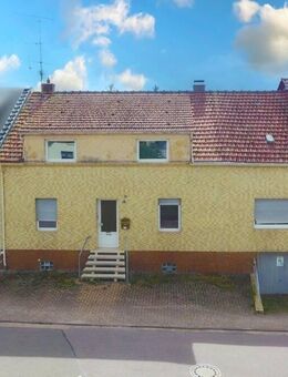 Großes Einfamilienhaus in zentraler Lage von Losheim am See - Losheim (See)