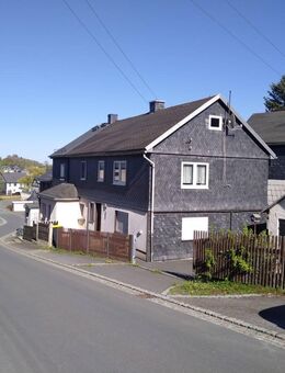 Zweifamilienhaus in Rosenthal am Rennsteig (Thüringen) - Harra
